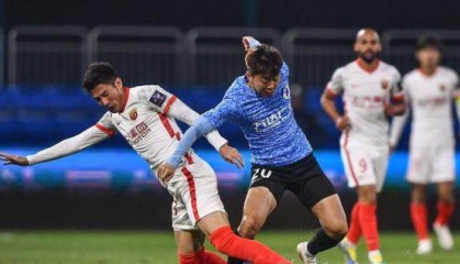 大连人三战海港均大比分落败 何塞用人再受质疑